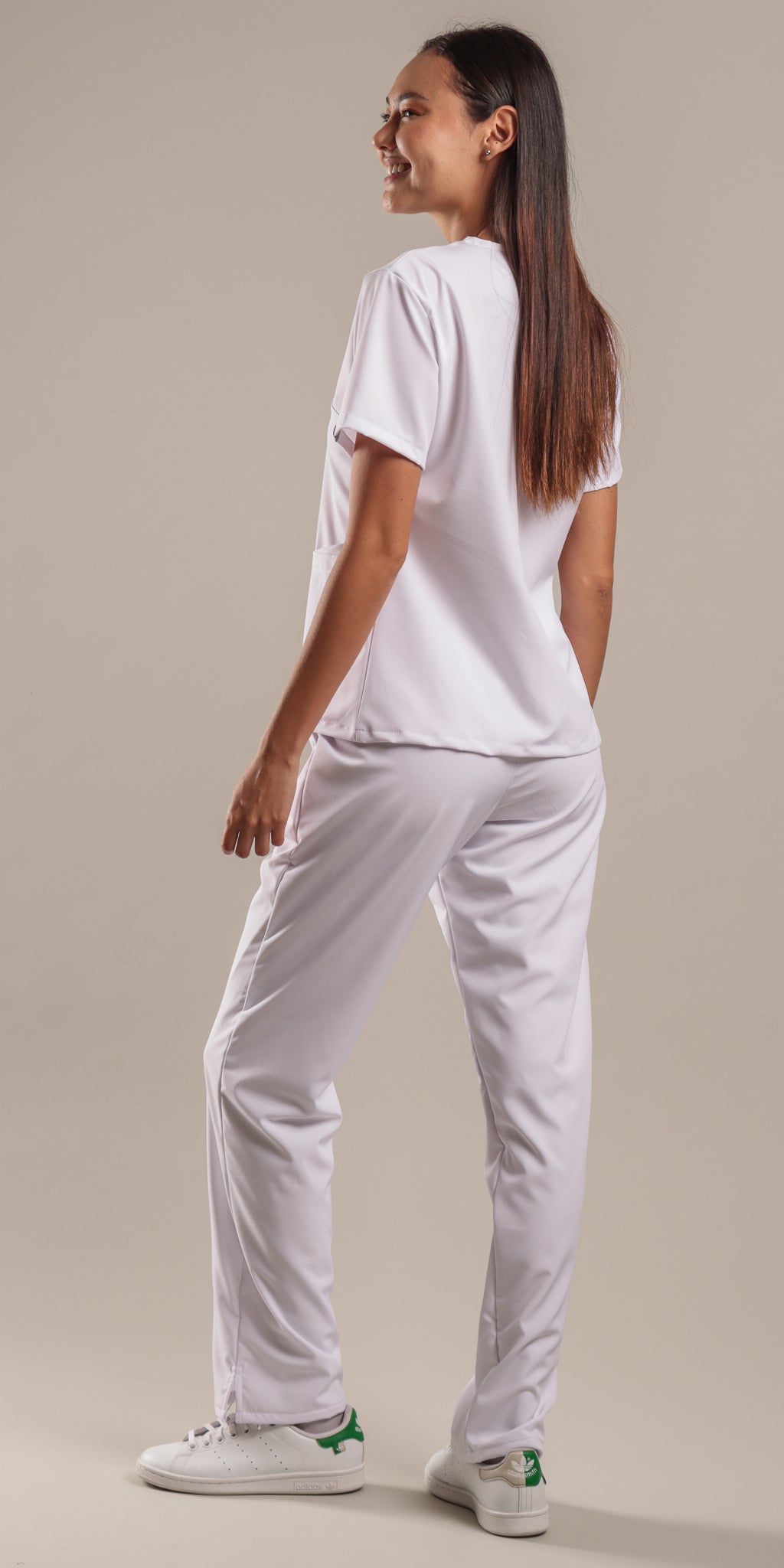 White Lama Fluid Resistant