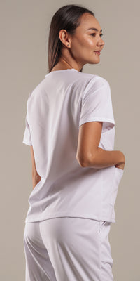 White Lama Fluid Resistant