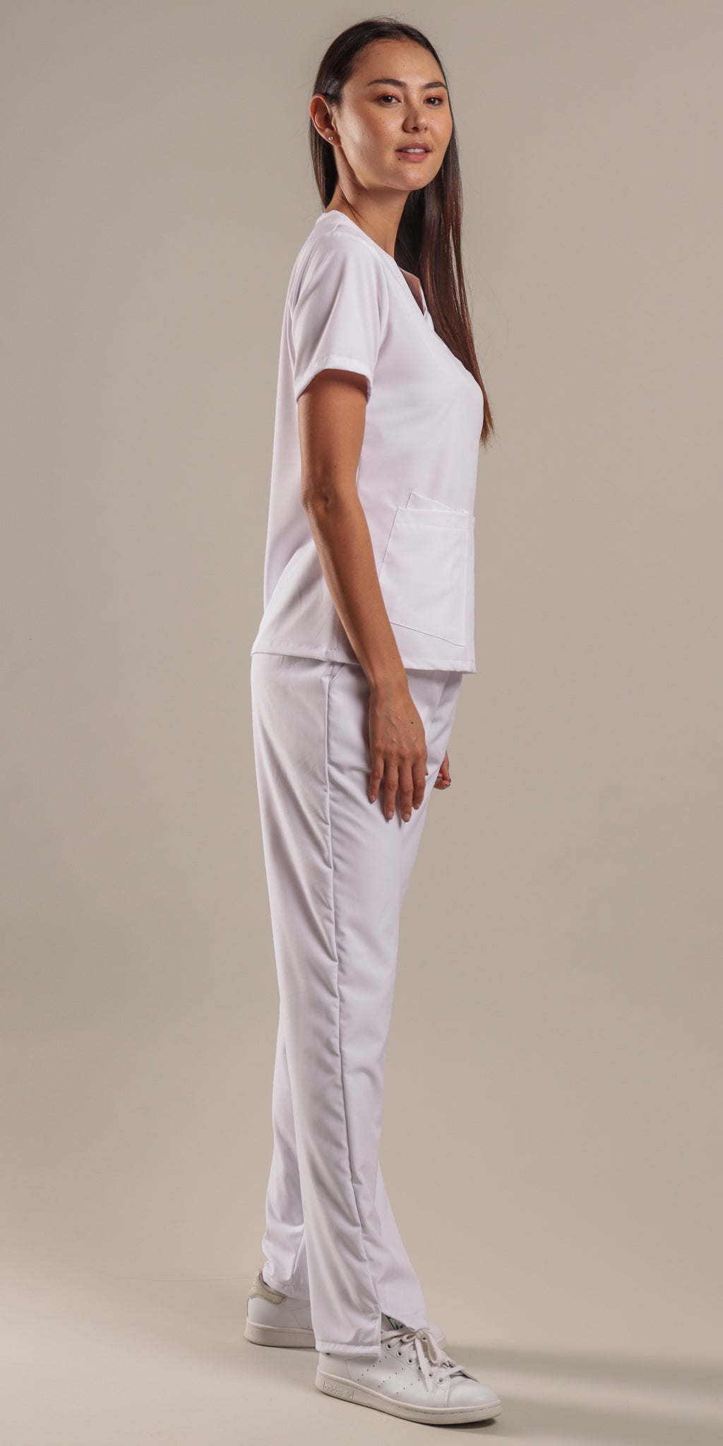 White Lama Fluid Resistant