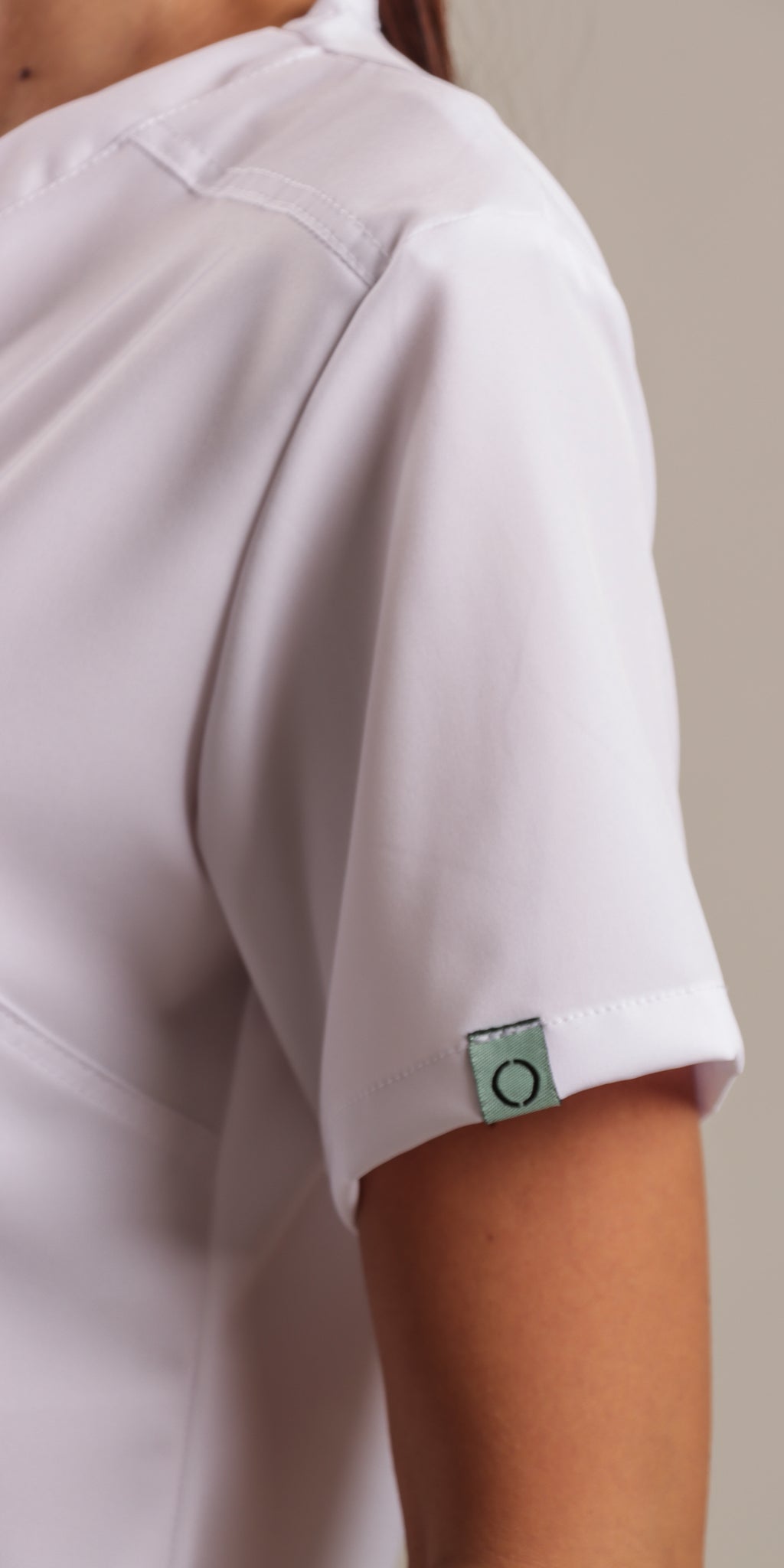 White Lama Fluid Resistant